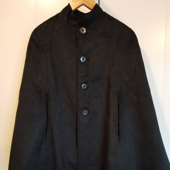 Yansi Fugel reversible cape - Picture 2 of 9